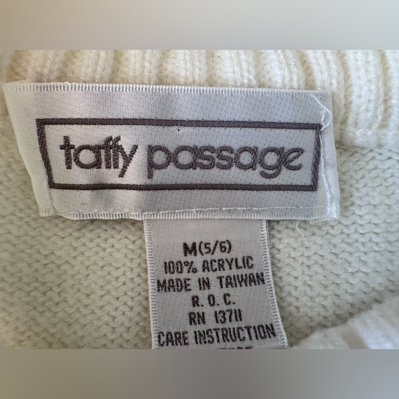 Vintage 90s Taffy Passage Striped Hearts Acrylic Pullover Sweater Size M (5/6) - Picture 3 of 4